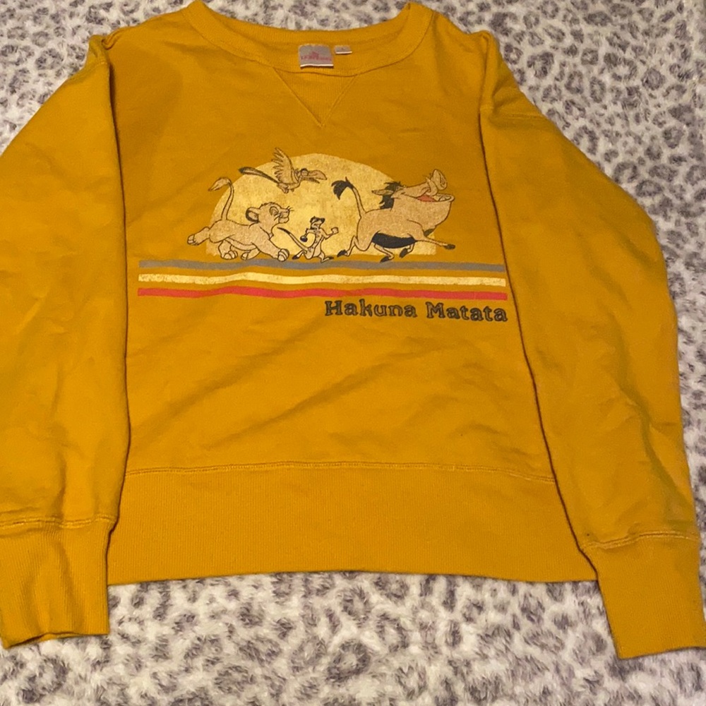 Juniors L Golden Lion King Crew Sweatshirt
